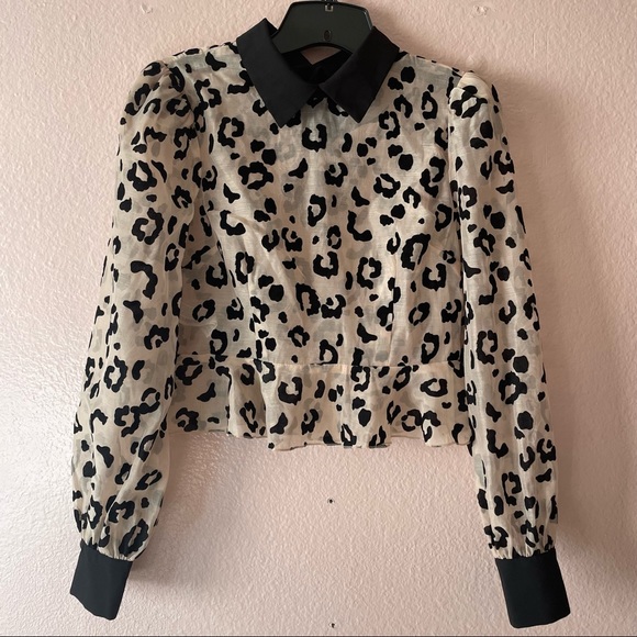 Leopard Crop Top - Picture 1 of 2